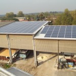 allestimento fotovoltaico G-Trapper & Partners su tetto agricolo piano www.g-trapper.com